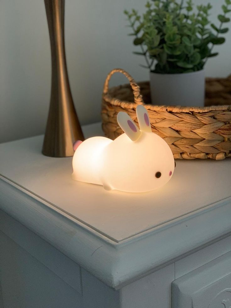 Lichtgevende Bunny Knuffellamp – Je Schattigste Gezelschapslichtje!